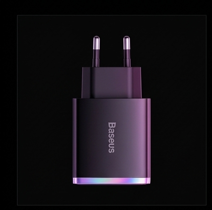 Baseus Compact CCXJ-E01 ładowarka sieciowa 30W USB-C PD 3.0 + 2x USB-A QC 3.0 czarna, ujęcie 2