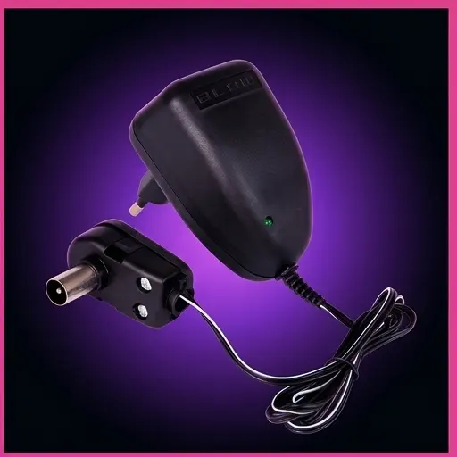 BLOW Zasilacz antenowy stabilizowany 12V, 100mA, do wzmacniaczy TV, z diodą LED, certyfikat CE RoHS - galeria 1 | smartu.eu BLOW Zasilacz antenowy stabilizowany 12V, 100mA, do wzmacniaczy TV, z diodą LED, certyfikat CE RoHS - galeria 1 | smartu.eu