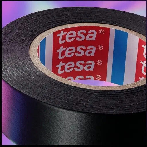 Taśma izolacyjna TESA Tesaflex PCV czarna 19mm/20m, samogasnąca, elastyczna, do izolacji elektrycznych - galeria 2 | smartu.eu Taśma izolacyjna TESA Tesaflex PCV czarna 19mm/20m, samogasnąca, elastyczna, do izolacji elektrycznych - galeria 2 | smartu.eu