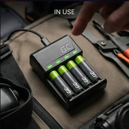 Zestaw: ładowarka Green Cell VitalCharger GRADGC01 z akumulatorkami AA i AAA Ni-MH Zestaw: ładowarka Green Cell VitalCharger GRADGC01 z akumulatorkami AA i AAA Ni-MH