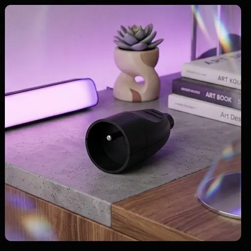 Plastrol Gniazdo pojedyncze z uziemieniem GN-171 czarne 16A/250V, solidne gniazdo sieciowe do montażu wewnętrznego - galeria 3 | smartu.eu Plastrol Gniazdo pojedyncze z uziemieniem GN-171 czarne 16A/250V, solidne gniazdo sieciowe do montażu wewnętrznego - galeria 3 | smartu.eu